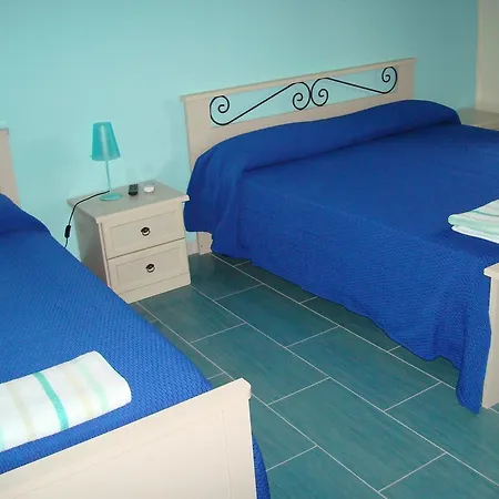 Bed & Breakfast Mare E Luna 3*