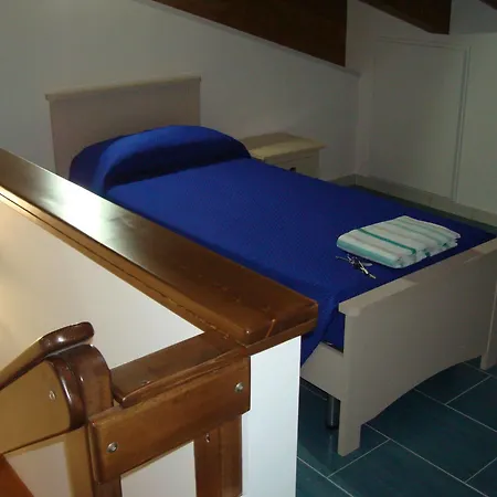Mare E Luna Bed & Breakfast 3*