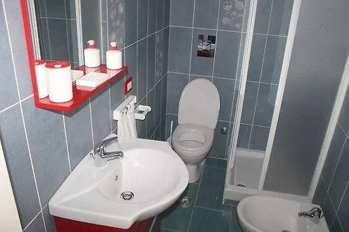 Mare E Luna 住宿加早餐酒店 菲乌梅夫雷多布鲁齐奥