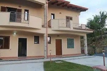 Mare E Luna 住宿加早餐酒店 菲乌梅夫雷多布鲁齐奥