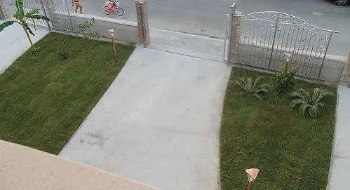 Alojamento de Acomodação e Pequeno-almoço Mare E Luna