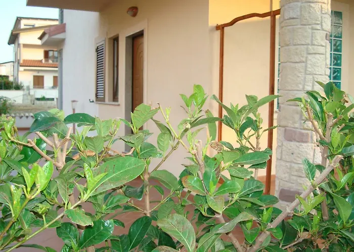 住宿加早餐酒店 Mare E Luna 菲乌梅夫雷多布鲁齐奥